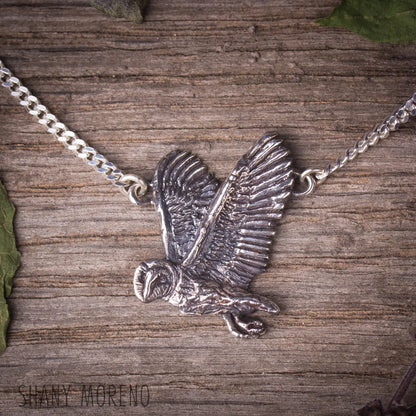 Barn owl necklace in Sterling Silver, Woodland Bird Jewelry, Gift for Night Owl