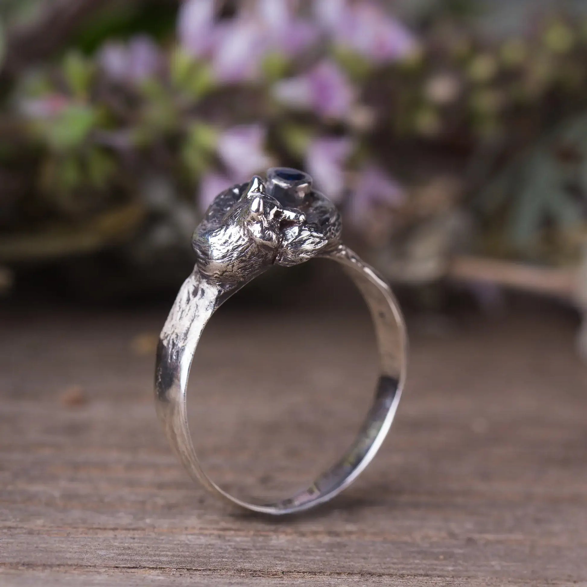 fox silver ring with blue sapphire, back view