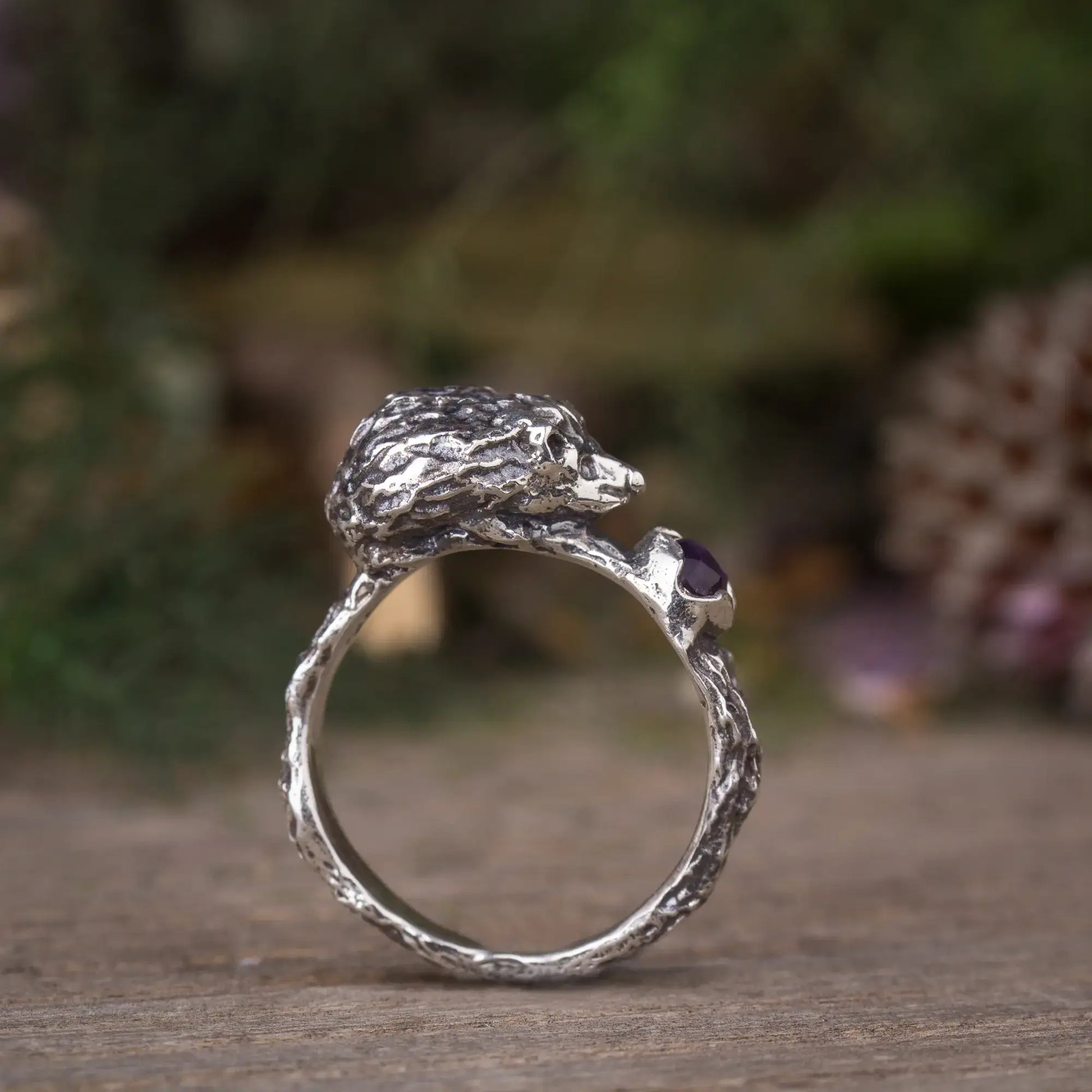 Sterling silver hedgehog ring with amethyst gemstone, handmade cute animal jewelry, 3D hedgehog design, hedgehog lovers gift.