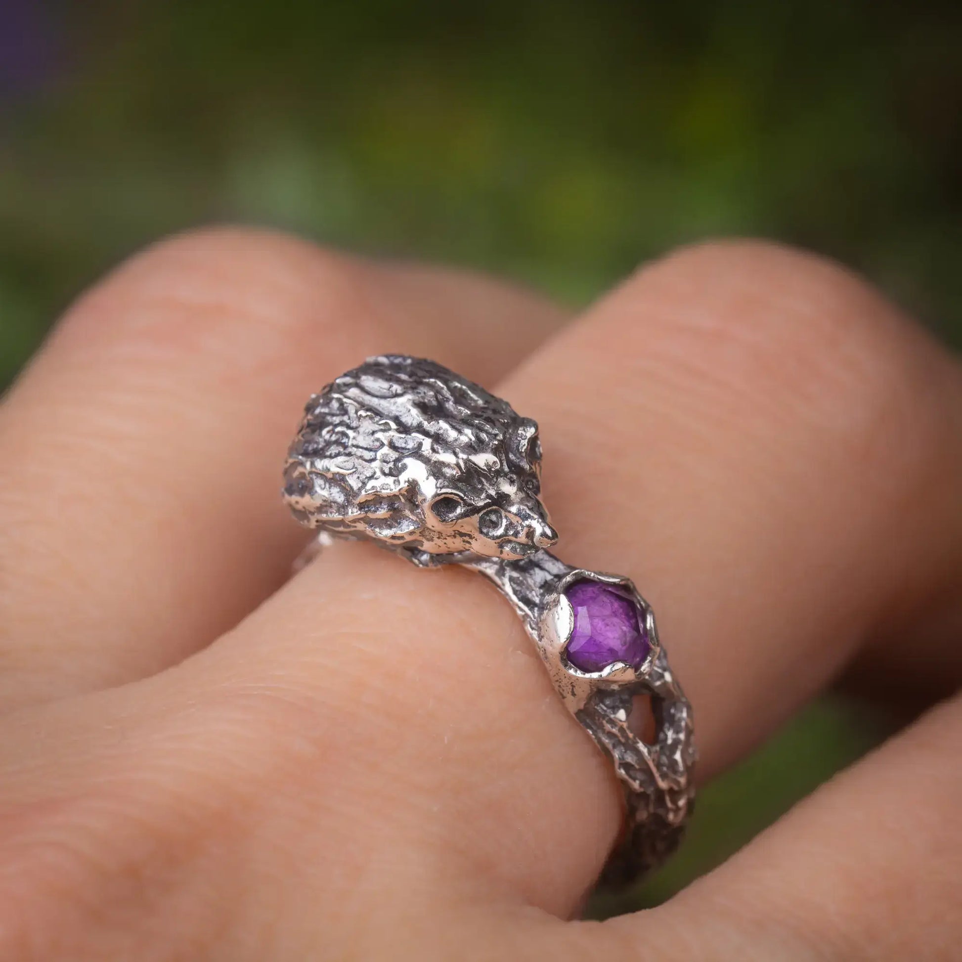 Sterling silver 3D hedgehog ring with amethyst gemstone, cute animal jewelry for hedgehog lovers, handmade personalized design