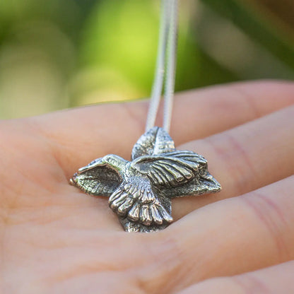 Hummingbird pendant in Silver, Hummingbird Spirit Animal Bird Gift