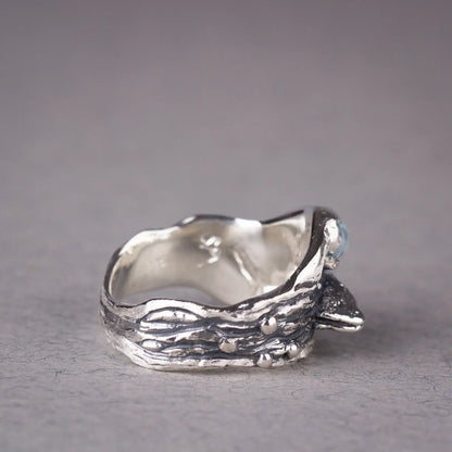 whale shark ring, side view